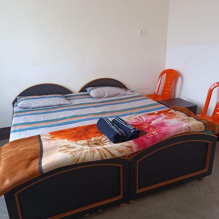 Kamla Guest House Kushinagar Екстериор снимка
