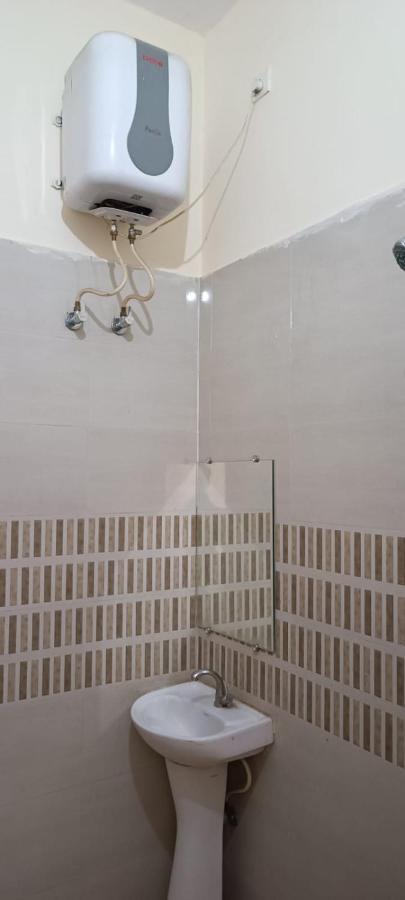Kamla Guest House Kushinagar Екстериор снимка