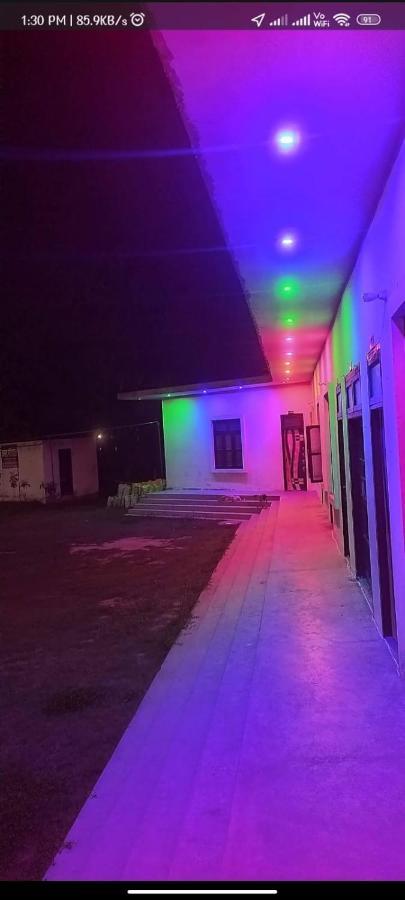 Kamla Guest House Kushinagar Екстериор снимка